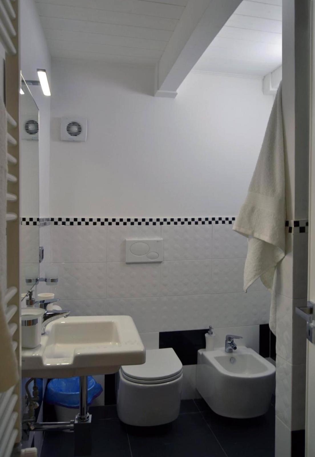 Napoli Centro, Dm Luxury Apartments Ngoại thất bức ảnh
